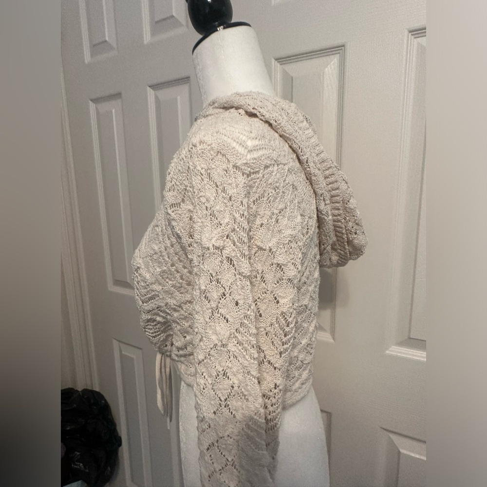 Knit sweater/hoodie - Picture 9 of 9